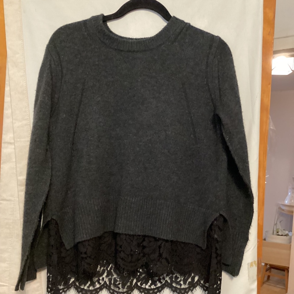 Brochu Walker wool and cashmere blend sweater with shirt tail lace  SZ XS
